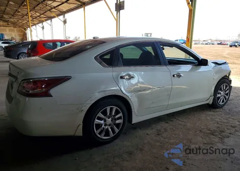 2015 Nissan Altima 2.5 from USA, damaged, VIN 1N4AL3AP3FN879259